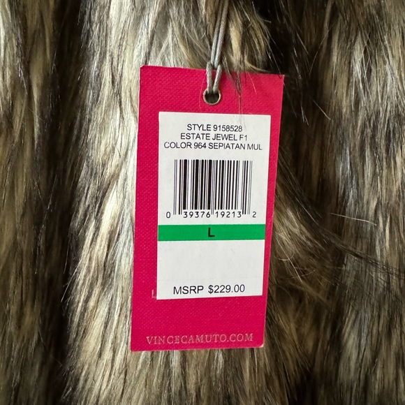 Vince Camuto faux fur coat - Picture 3 of 6